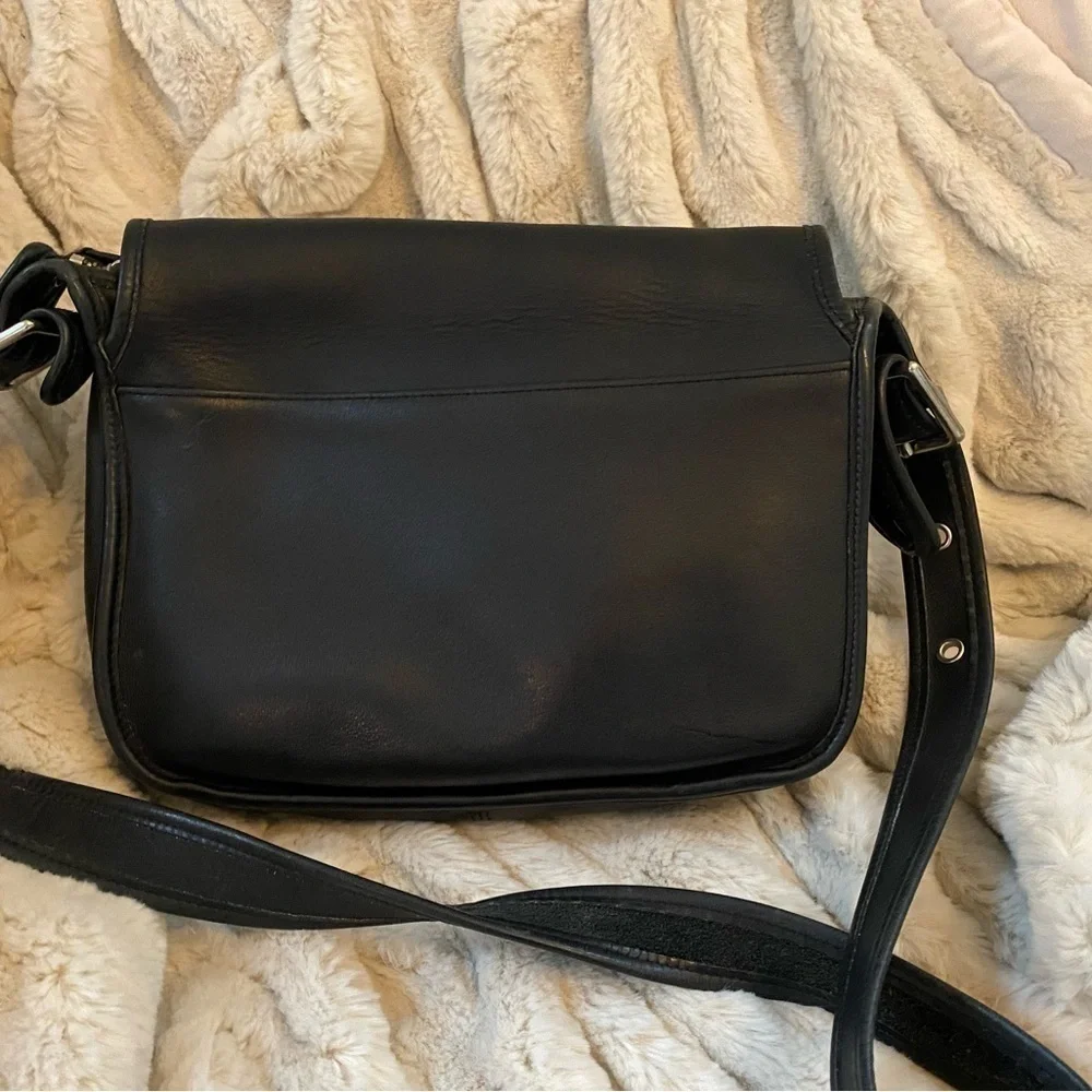 Vintage Coach Patricia Large Black Leather Saddle Legacy Flap Crossbody …